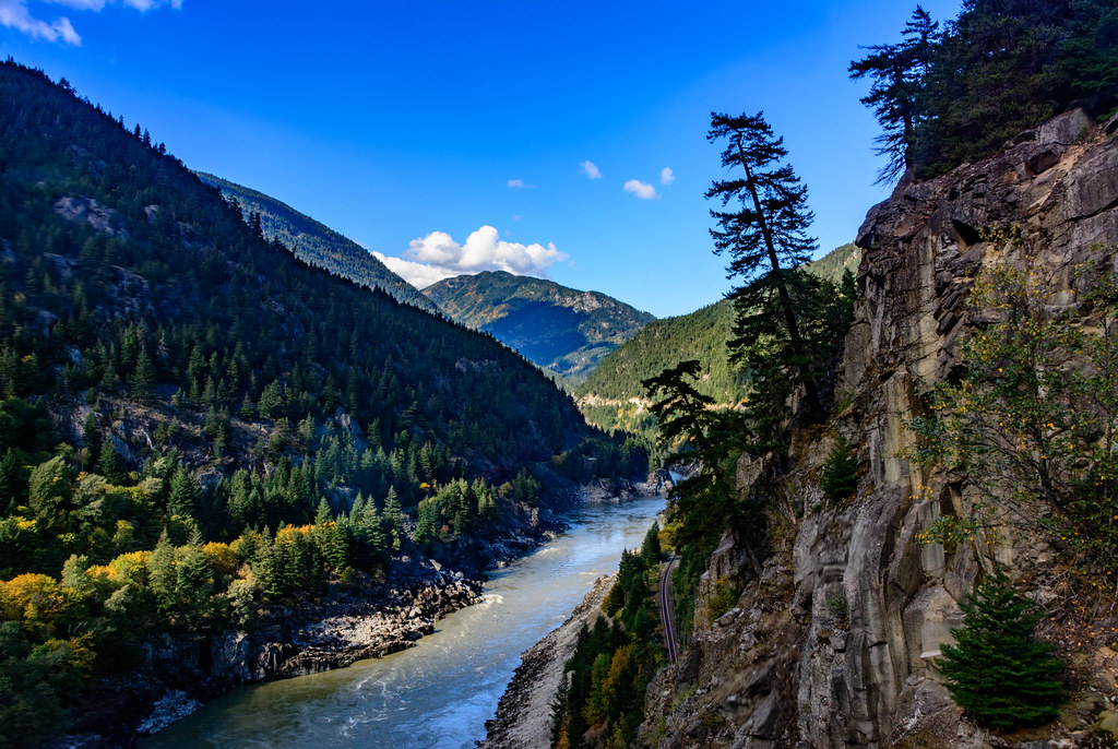 Visit Hell's gate national park